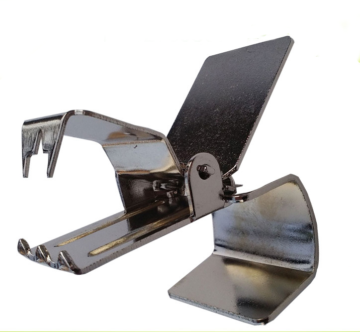 Rug Clip Carpet Display Clip RC Hardware Manufacturer